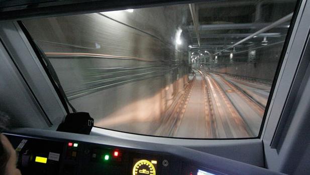 Un nouveau train de métro sans conducteur réussit un essai en Chine